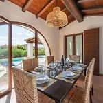 Villa Mariposa - 500m From The Beach *