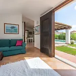 Villa Mariposa - 500m From The *