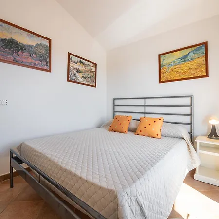 Villa Mariposa - 500m From The Beach *