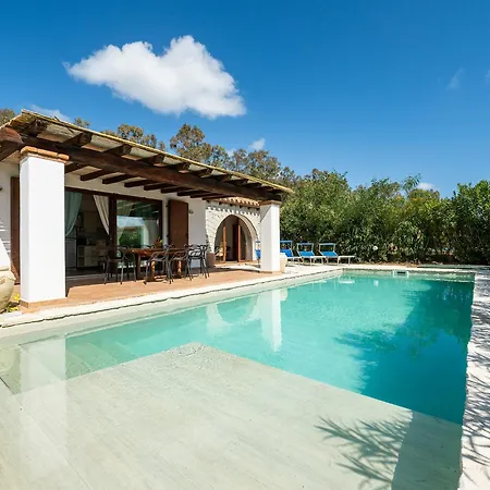 Villa Mariposa - 500m From The